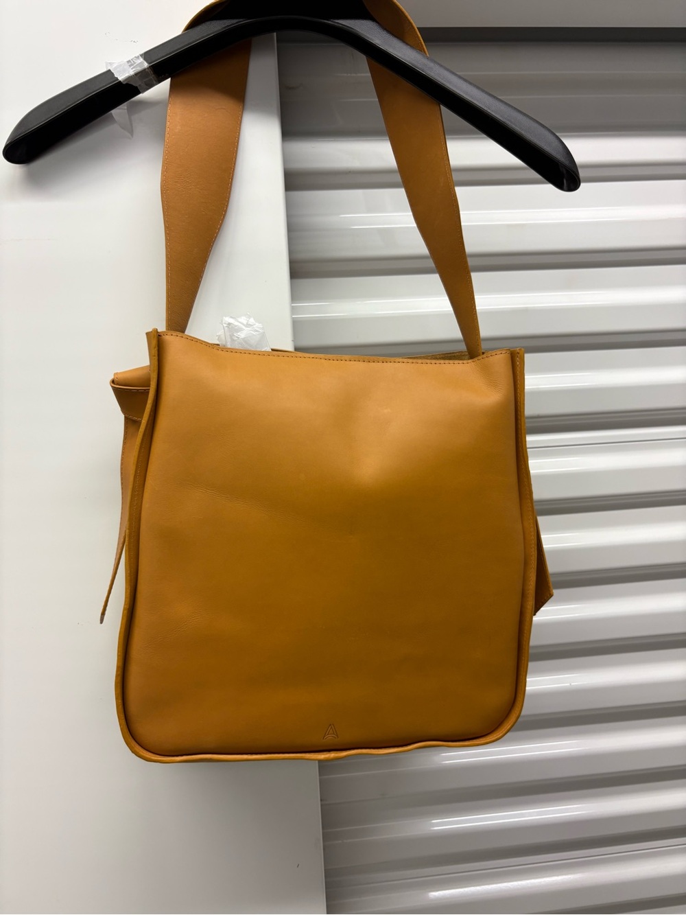 Able Tote. New without tags.